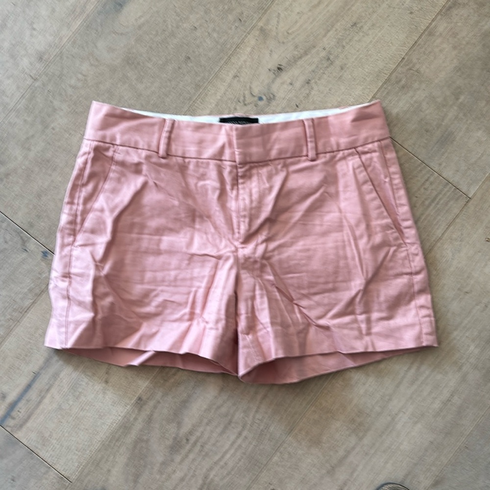 Banana Republic light salmon color shorts size 6
